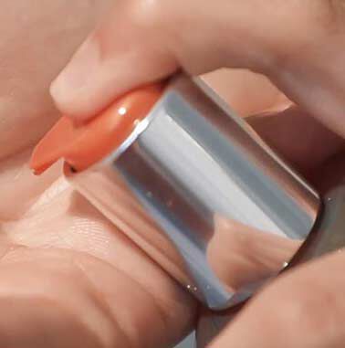 Nutritive Serum Oleo Relax Hair Oil For Dry Hair Kerastase Formulated with iris root extract and a blend of 5 vitamins, it penetrates the hair fibre. nutritive serum oleo relax hair oil for dry hair kerastase