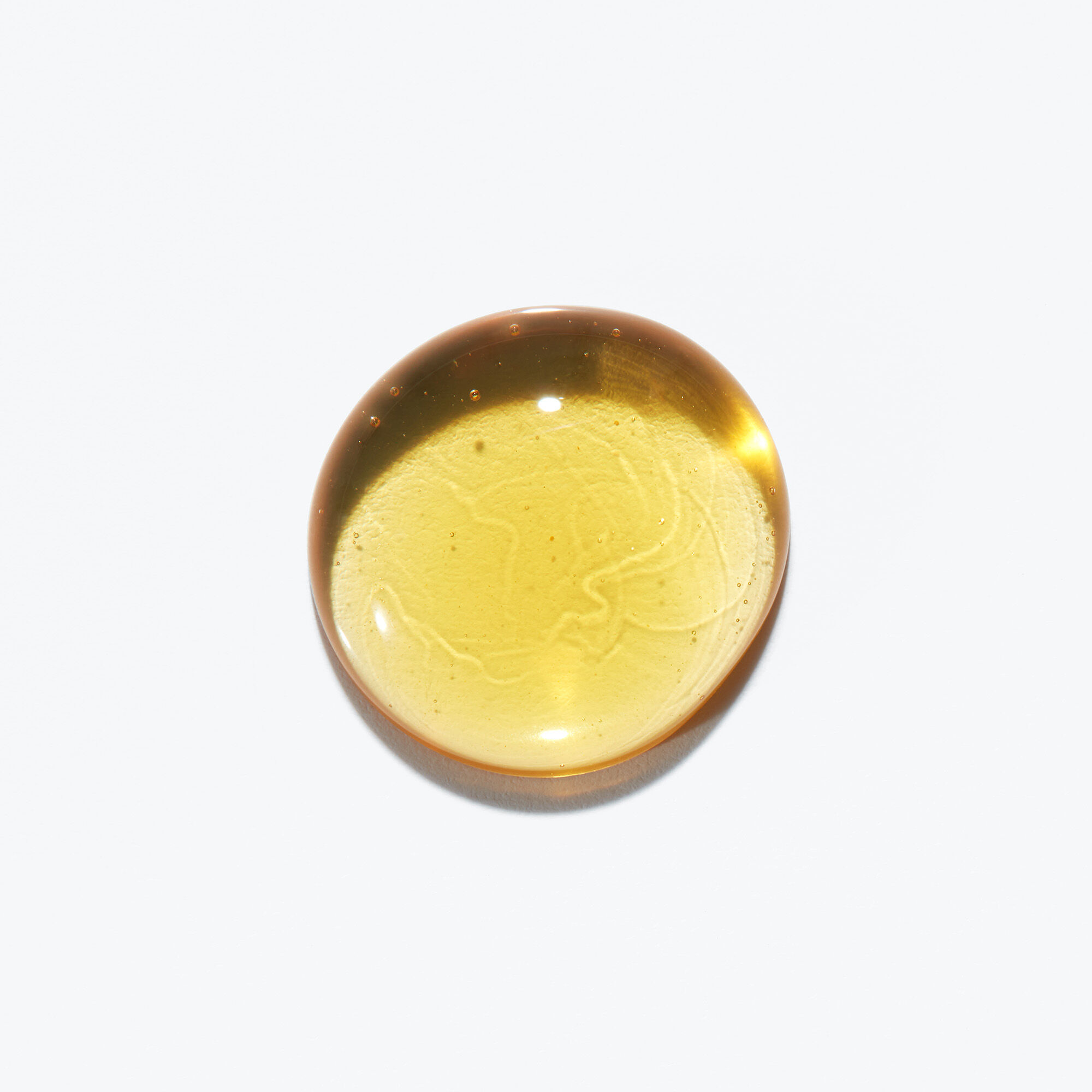 Kerastase Curl Manifesto Huile Sublime Repair Hair Oil texture