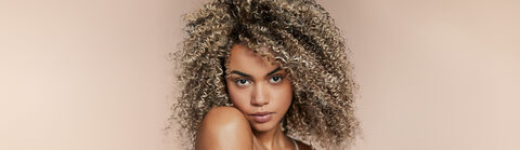 Kerastase Asian Blond Model With Damaged Hair From Bleach