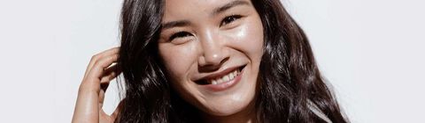 How To Get Silky, Shiny,  Glossy Hair In 4 Easy Steps