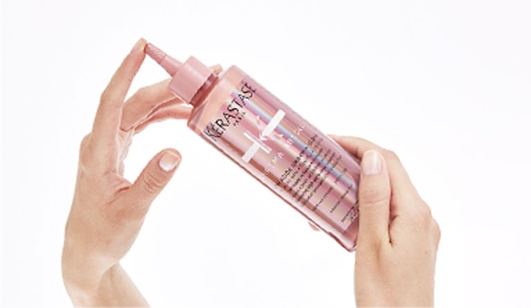 Kerastase Chroma Absolu Soin Acide Chroma Hair Gloss Product Image Kerastase Chroma Absolu Soin Acide Chroma Hair Gloss Product Image