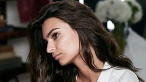 Kérastase Emily Ratajkowski