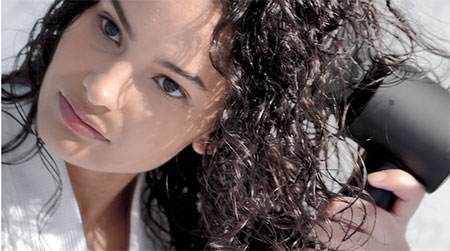 Kérastase 6 Steps to Care For Very Curly Hair