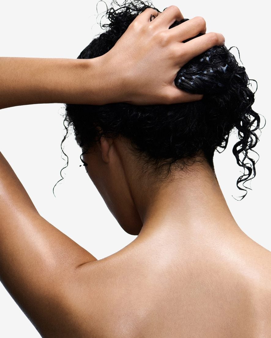 Kérastase professional luxury hair serums and hair oils