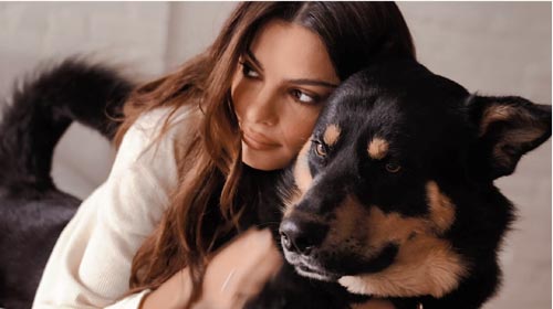 Emily Ratajkowski On Pregnancy and Hair Fall with Kérastase Emily Ratajkowski On Pregnancy and Hair Fall with Kérastase
